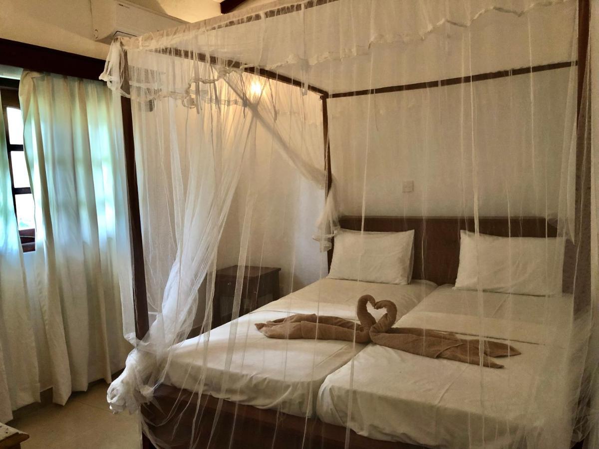 Garden Haven Hikkaduwa Villa Luaran gambar