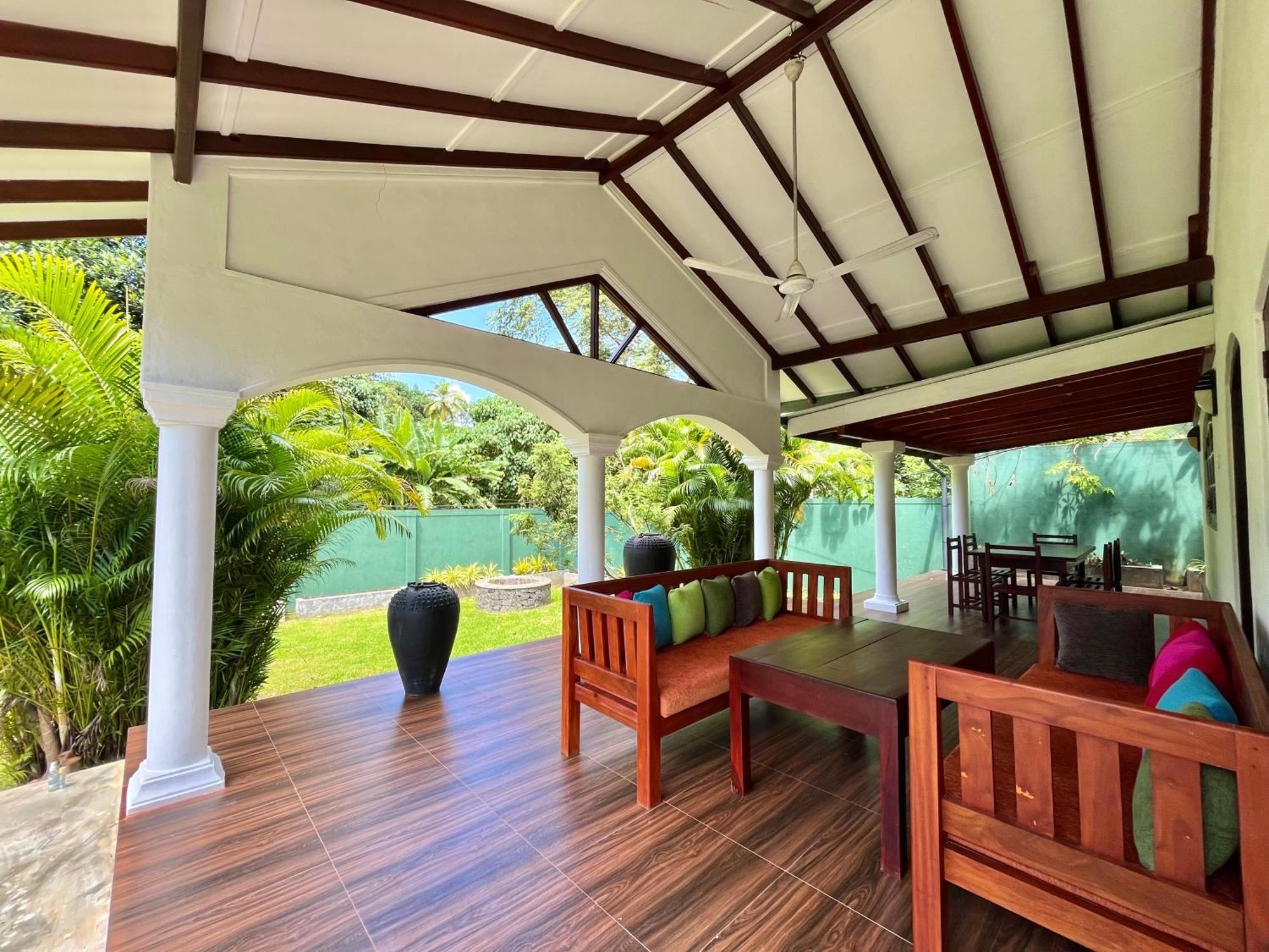 Garden Haven Hikkaduwa Villa Luaran gambar